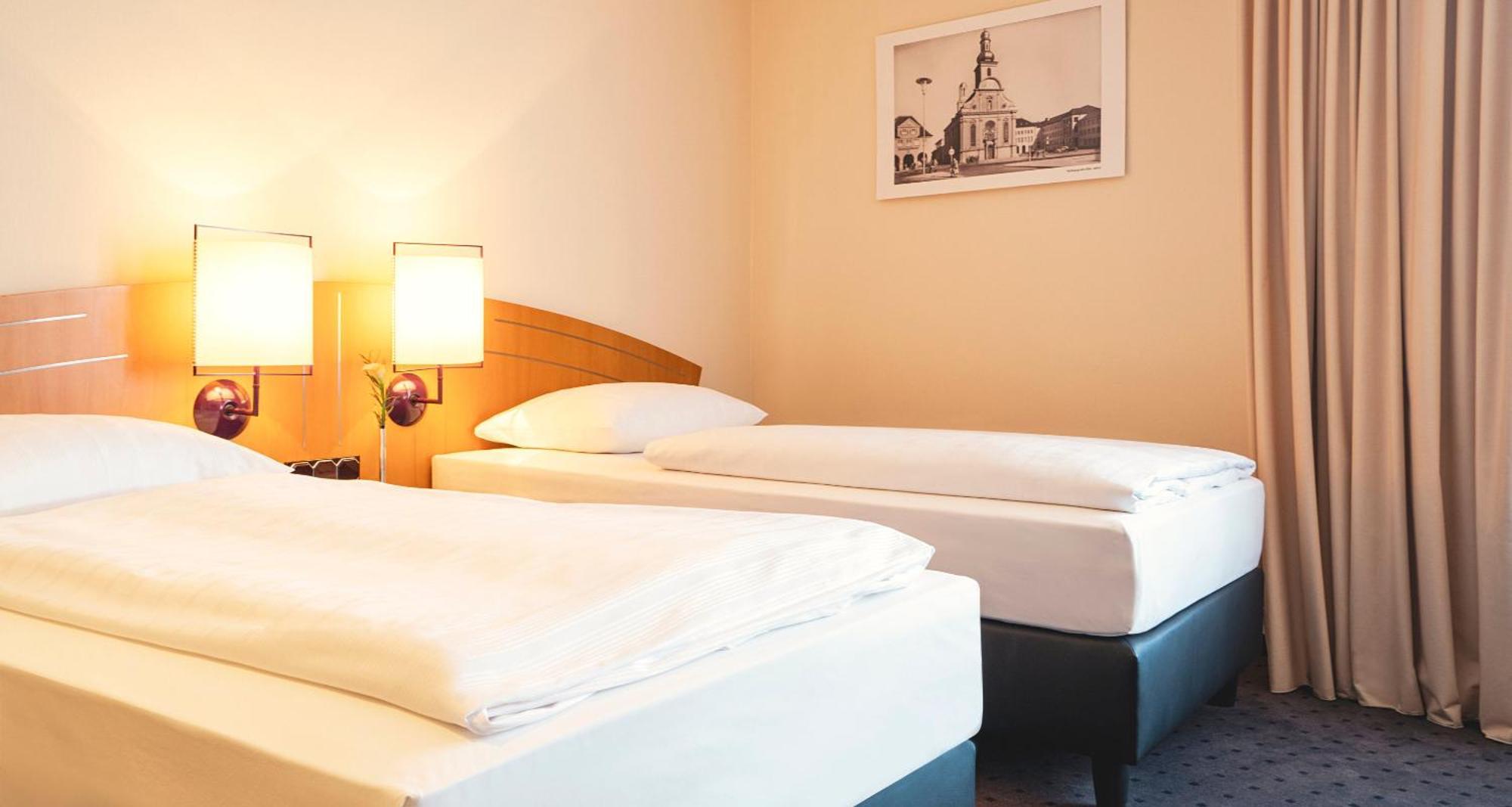 Victor'S Residenz-Hotel Frankenthal Frankenthal  Room photo